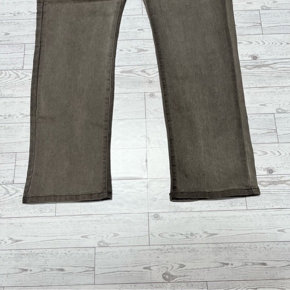 Good Counsel Men's Thurmond Tapered Jean Washed Gray Size 44x29 - Picture 5 of 13